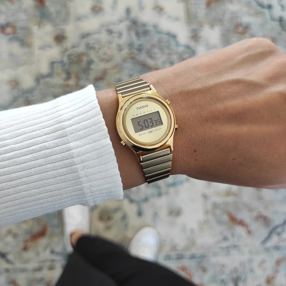 Relógio CASIO Vintage Mini Dourado - LA700WEG-9AEF