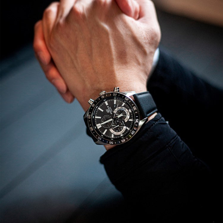 Relógio Casio Analog EFV-620L-1AVUEF