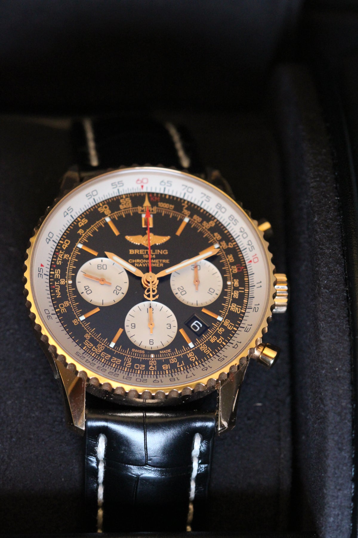 Relógio pulso em ouro Breitling Navitimer refª RB0120