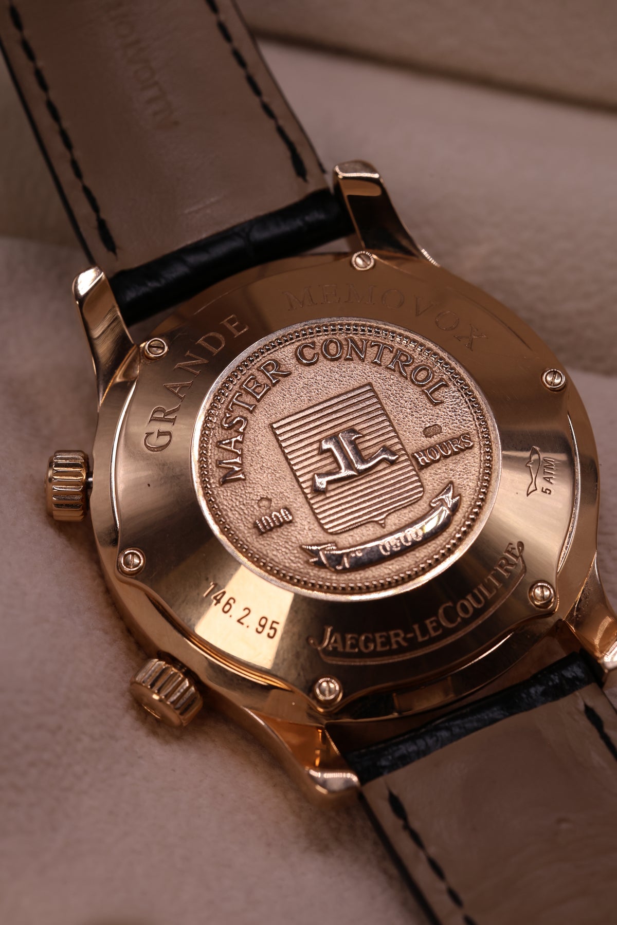 Relógio pulso ouro Jaeger-LeCoultre refª 146.295