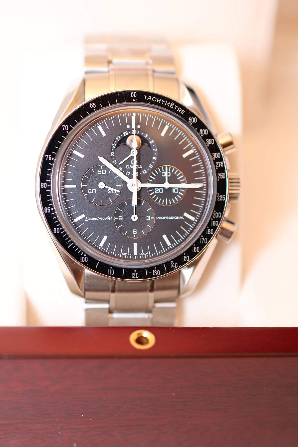 Relógio Omega Speedmaster Monn refª 35765000