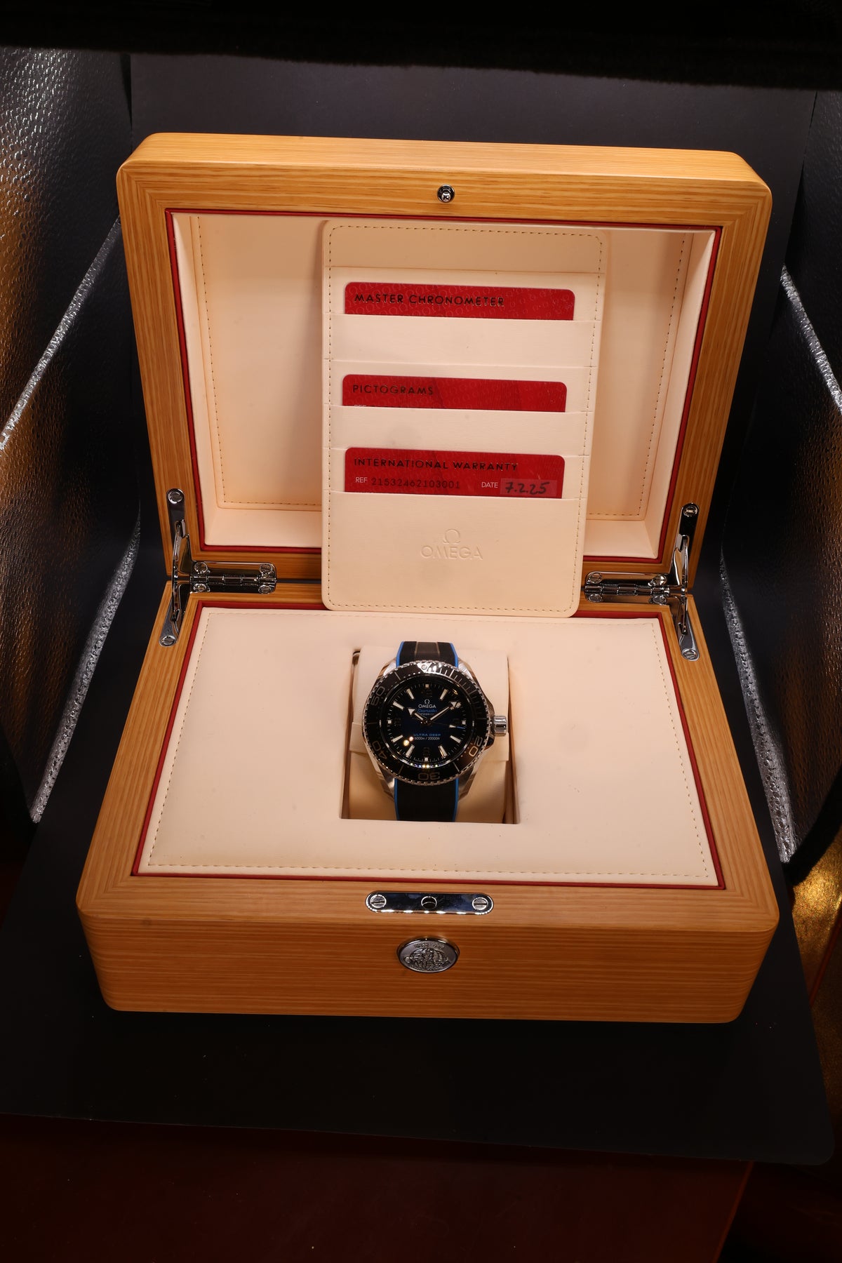 Relógio pulso Omega Seamaster profissional Ultra Deep