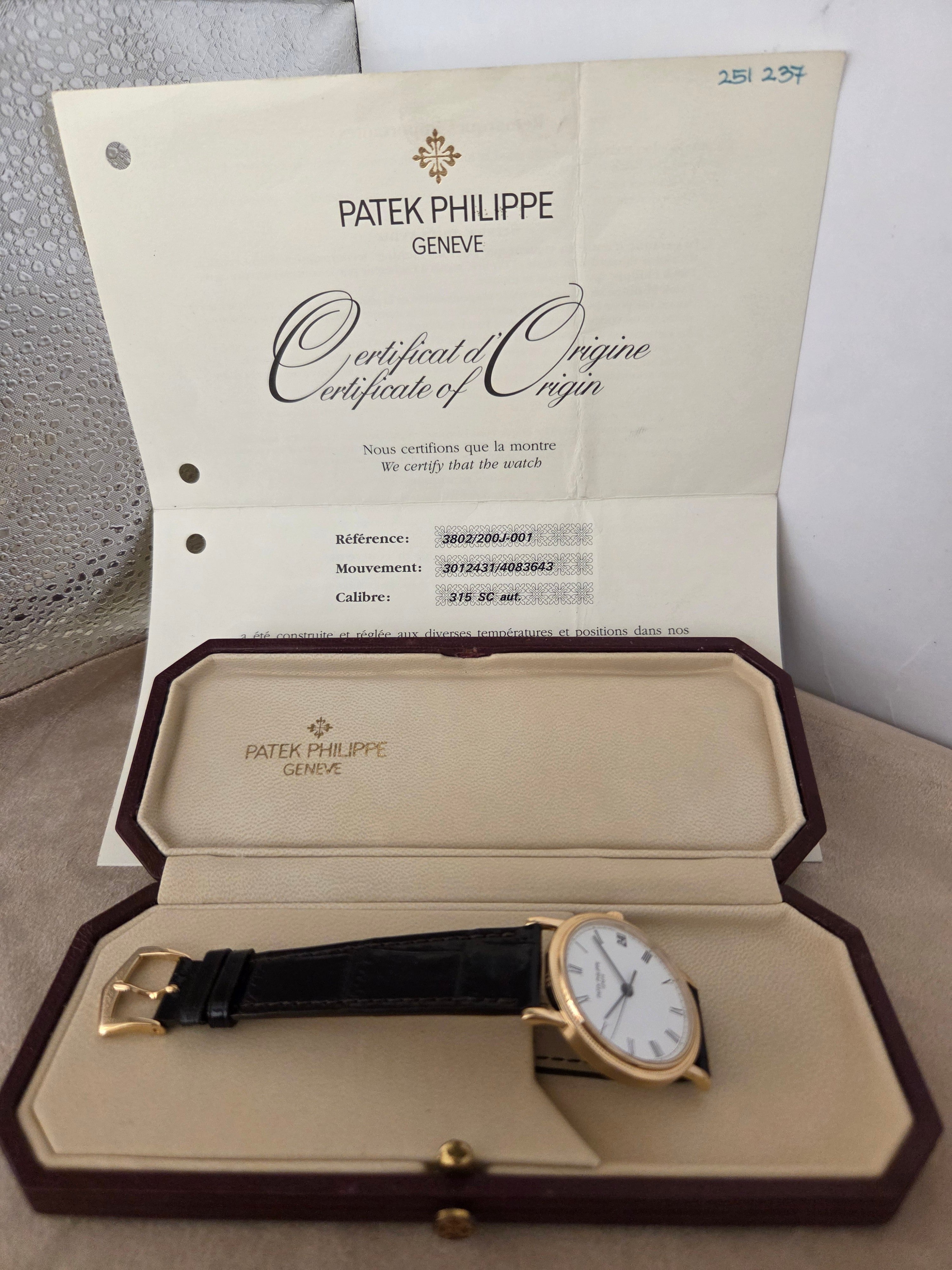 Relógio pulso em ouro Patek Philippe Calatrava refª 3802