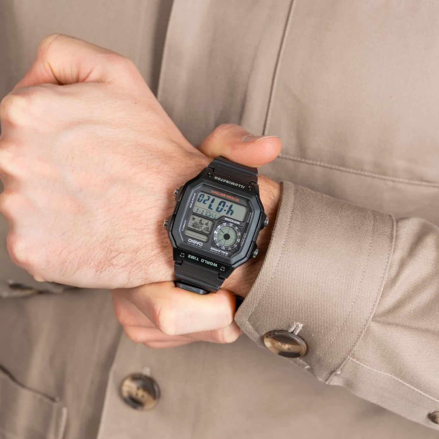 Relógio Casio Timeless AE-1200WH-1AVEF