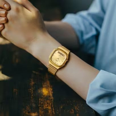 Relógio CASIO REF AQ-240EG-9AEF