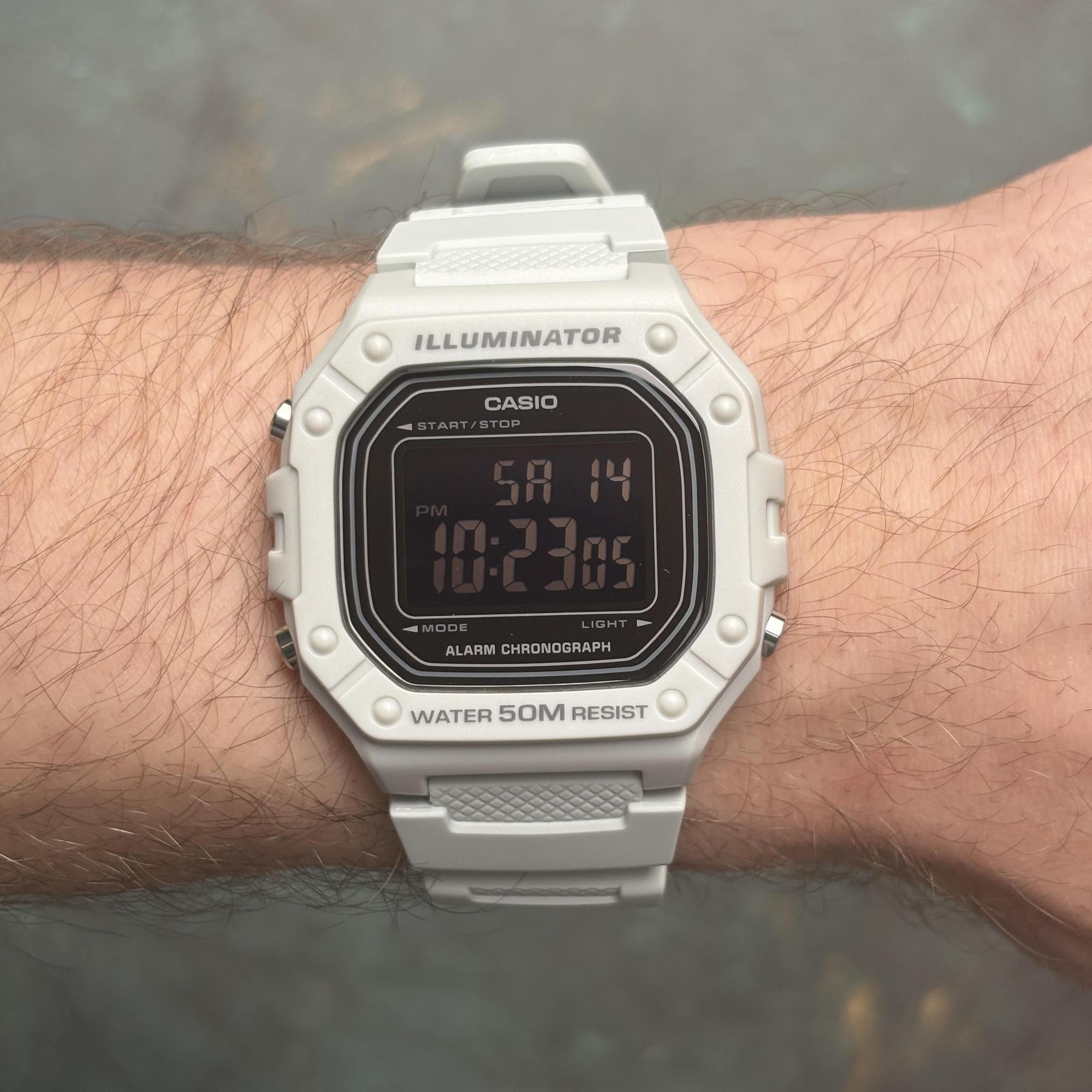 Rel p digital borracha Casio W-218H-8BVEF