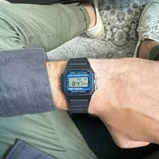 Relógio CASIO REF F-105W-1AWYEF