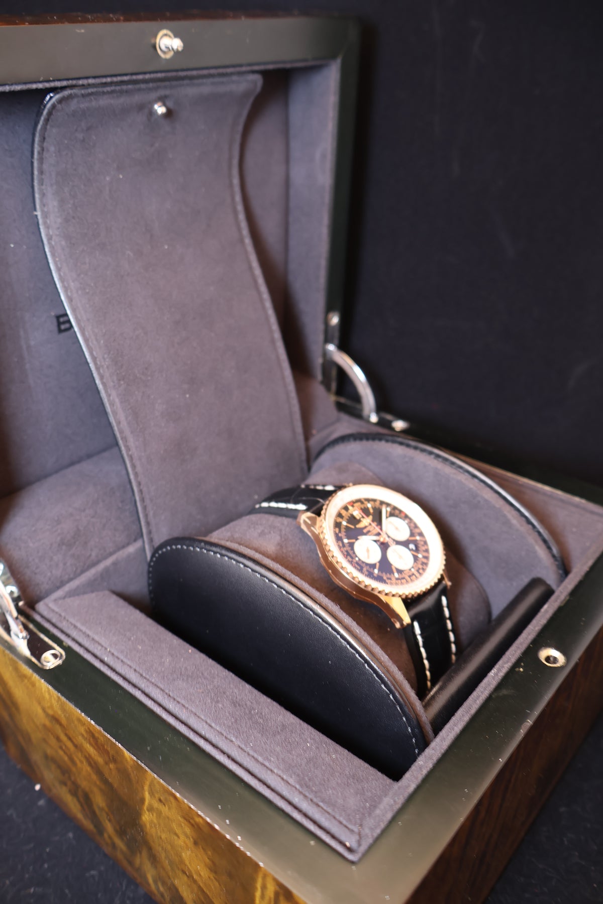 Relógio pulso em ouro Breitling Navitimer refª RB0120
