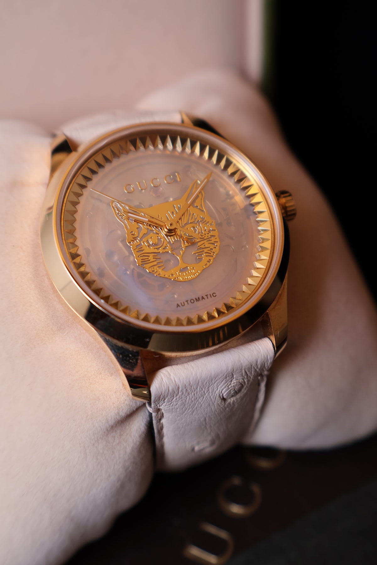 Relógio pulso em ouro Gucci refª 126.4