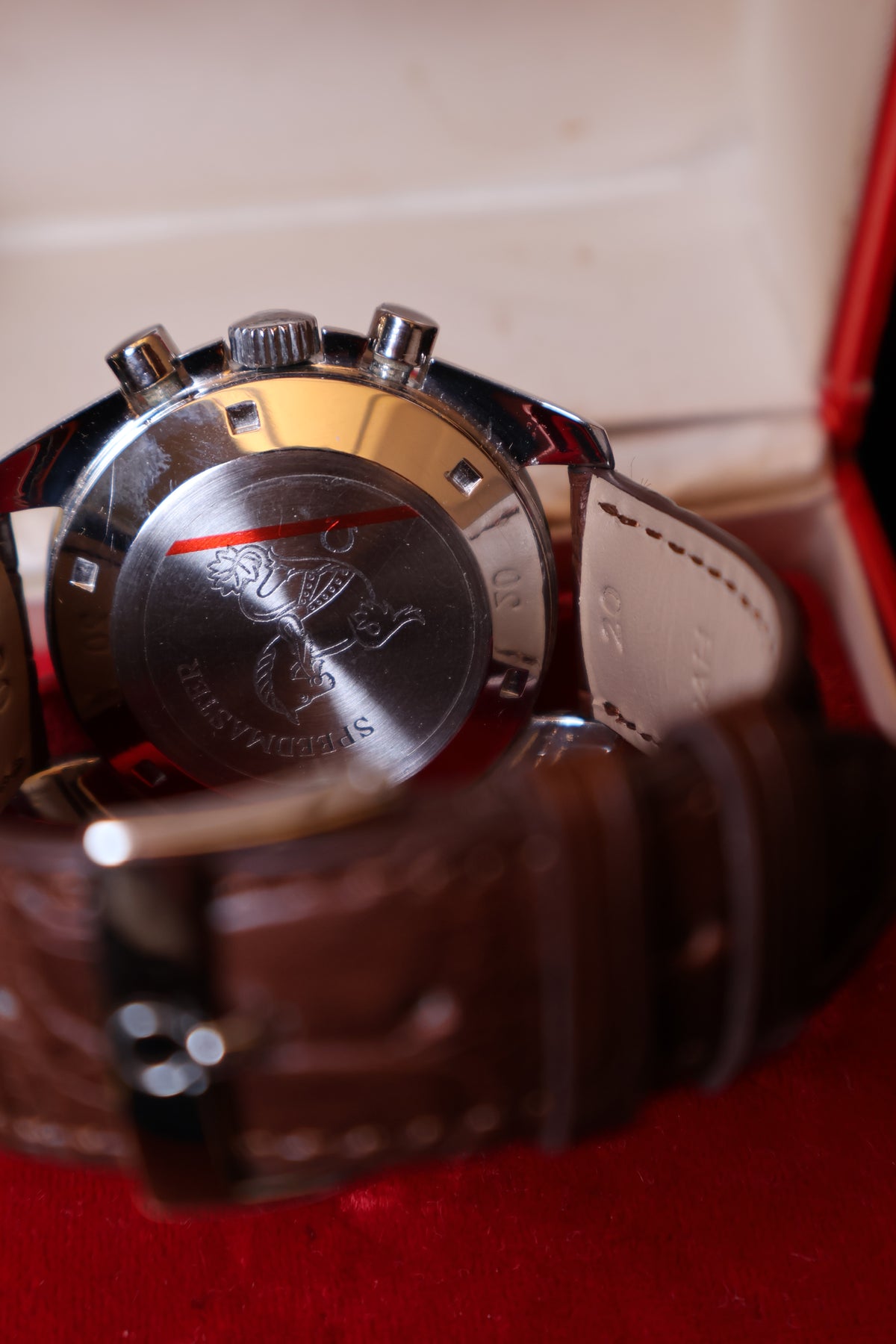 Relógio pulso Omega Speedmaster refª 145022.69 Tropical Dial