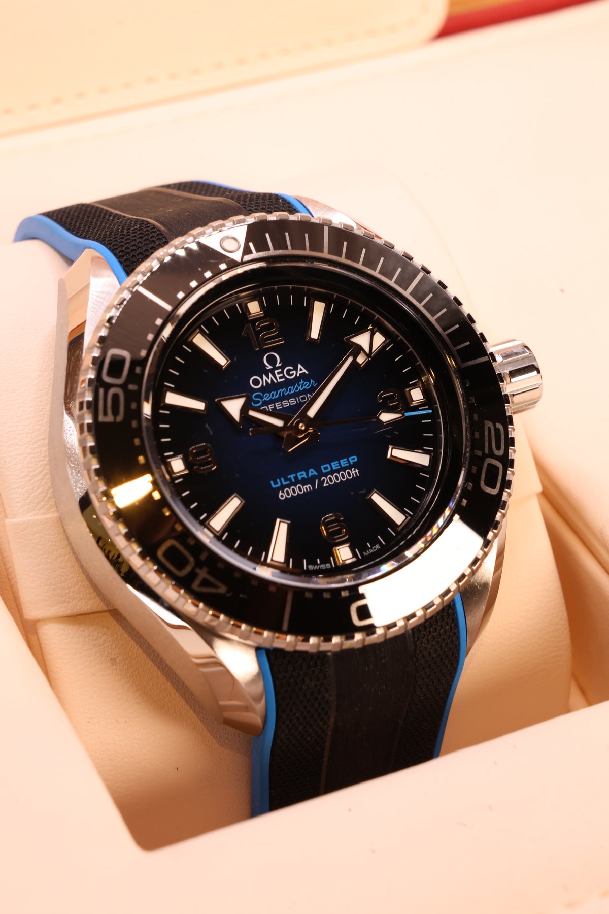 Relógio pulso Omega Seamaster profissional Ultra Deep