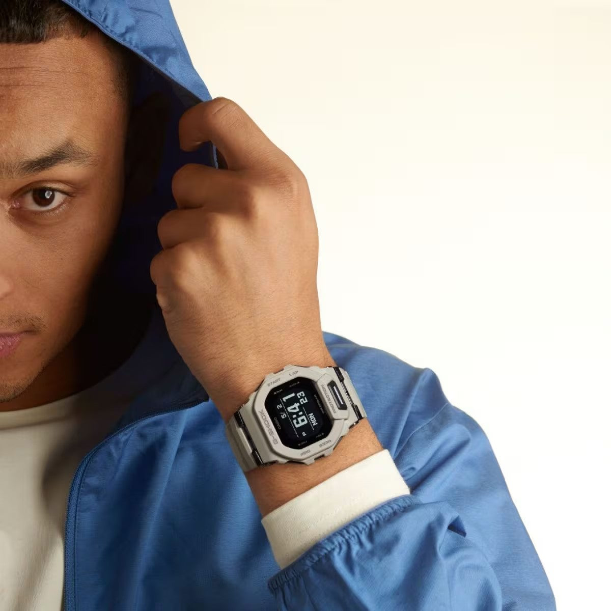 Relógio Casio G-Shock G-Squad  GBD-200UU-9ER