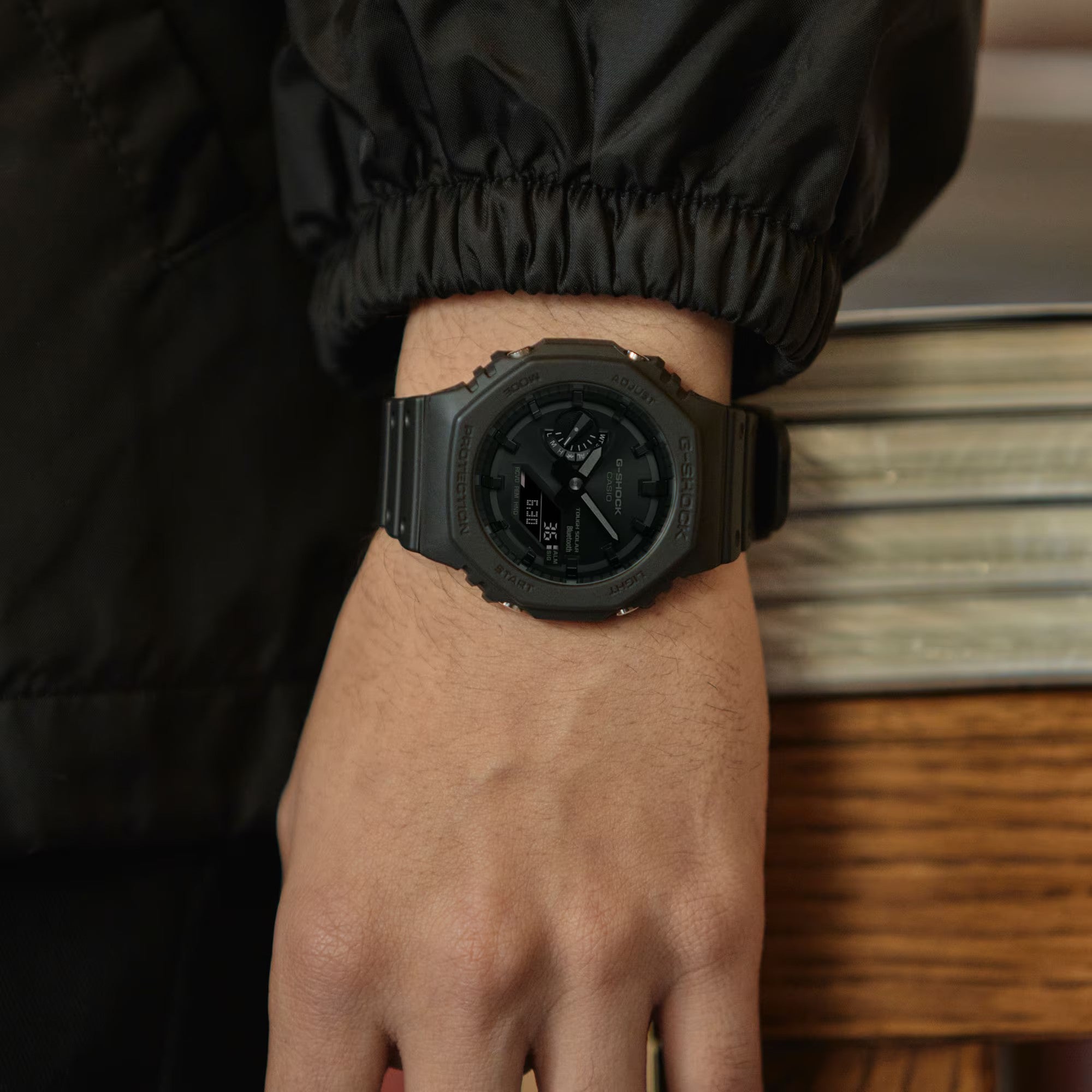 Relógio Casio G-shock GA-B2100-1A1ER